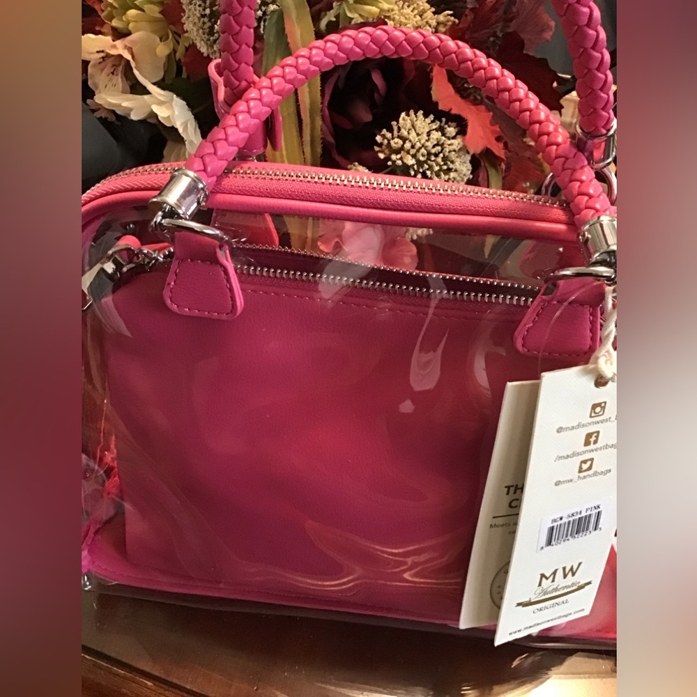 Pink Clear purse security clearance approved. - Picture 1 of 3